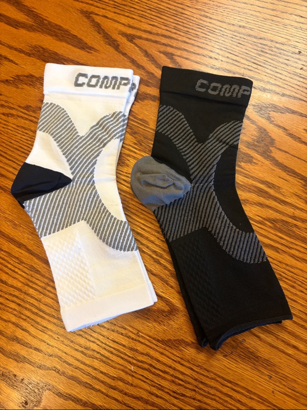 2 Pair Foot Compression Sleeves by Compressa - Black & White Pairs